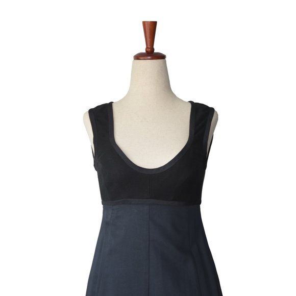 Narciso Rodriguez Scoop Neck Corseted Knee-Length Black and Navy Dress - Picture 3 of 6